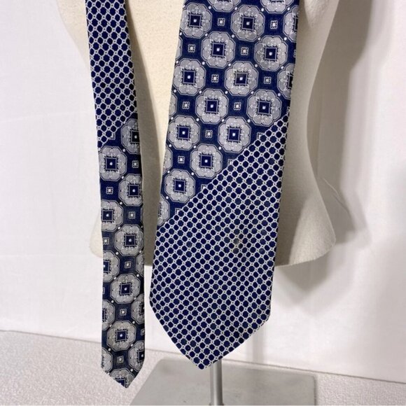 5/$25 Vintage Pierre Cardin Blue Grey Multi Print Tie - Picture 11 of 11